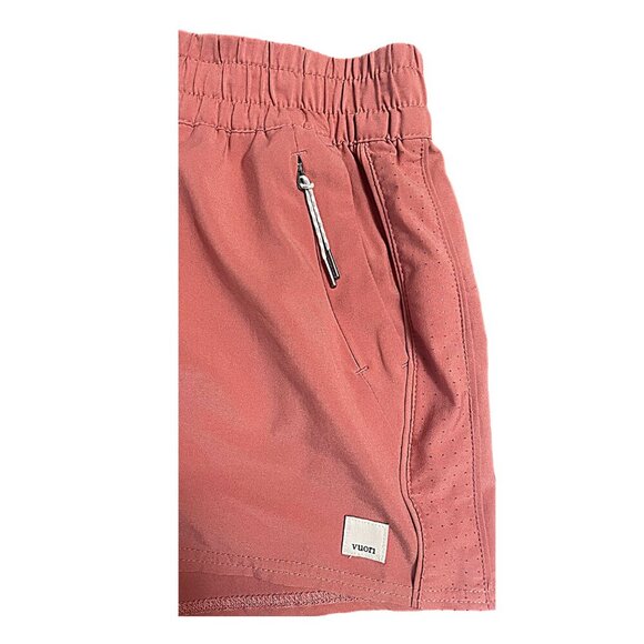 Vuori Athletic Shorts Size Medium Three Zippered Pockets EUC No Flaws - Picture 5 of 7
